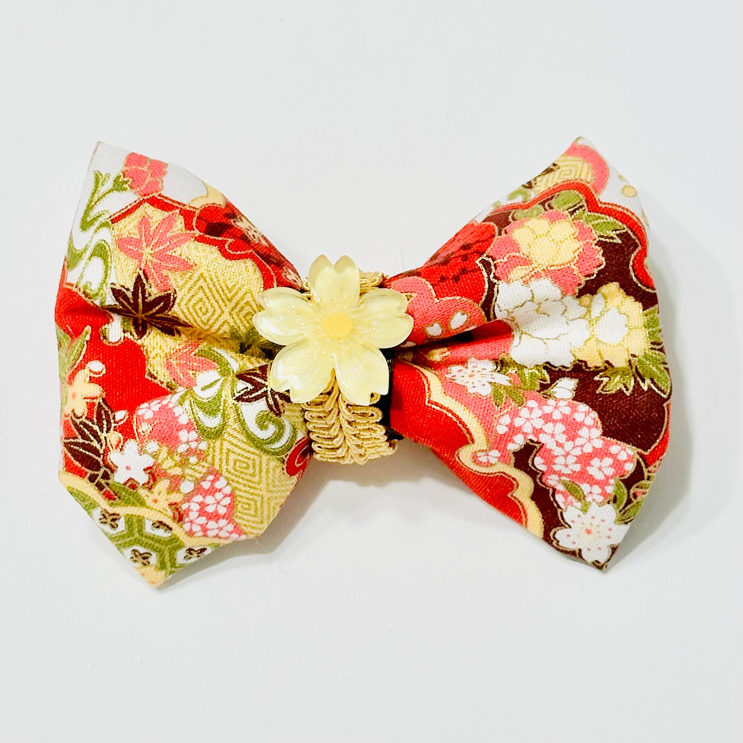 Brocade Variant 25 Bow/Bow Tie