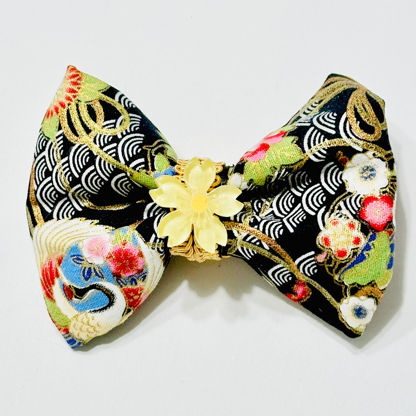 Brocade Variant 23 Bow/Bow Tie